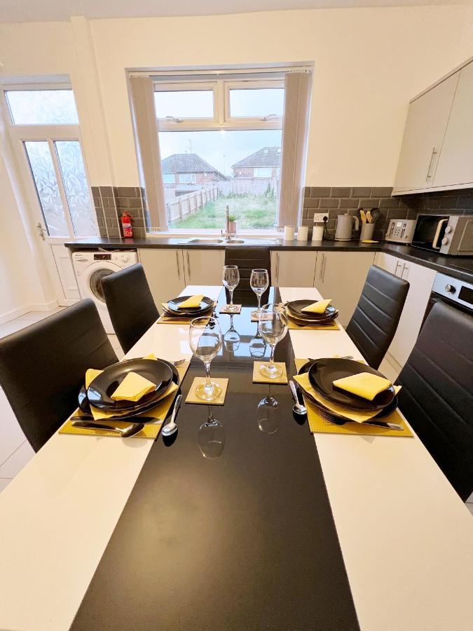 Cheerful 3 Bedroom Home With Netflix And Wi-Fi Middleton  Buitenkant foto